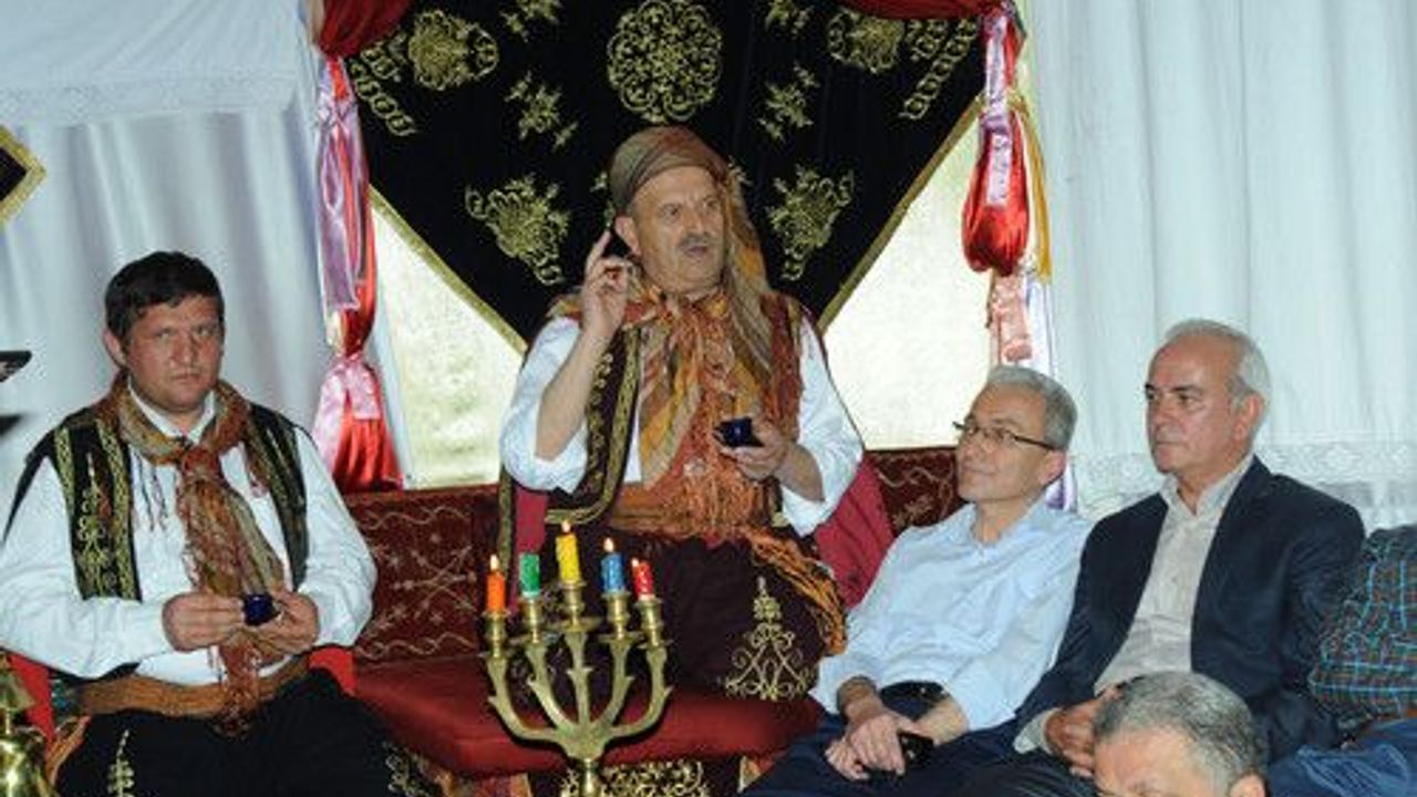 40 yıl önce ayrılan arkadaşlar Çankırı'da bir araya geldi