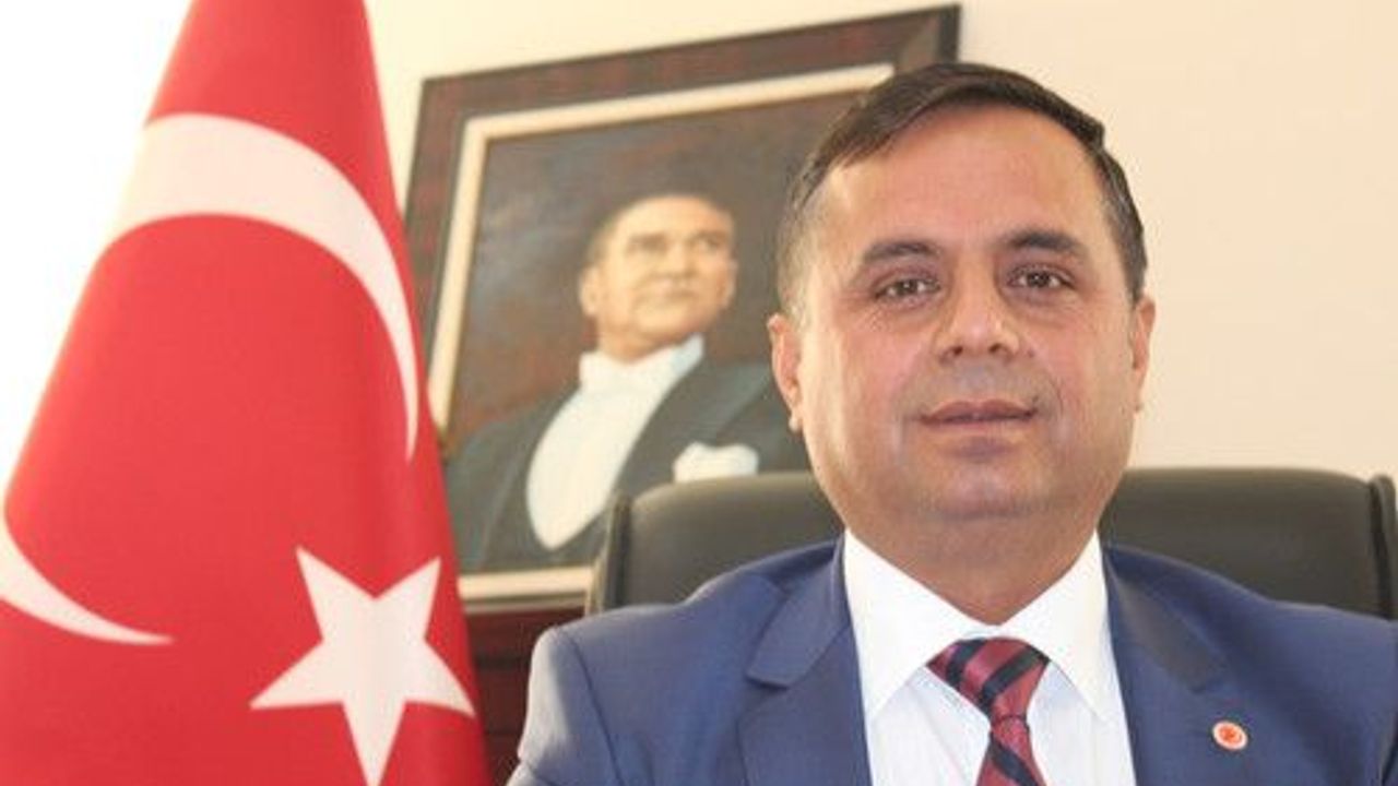 8 asırlık sudan koyun geçirme yarışması şehitlere saygı için iptal edildi