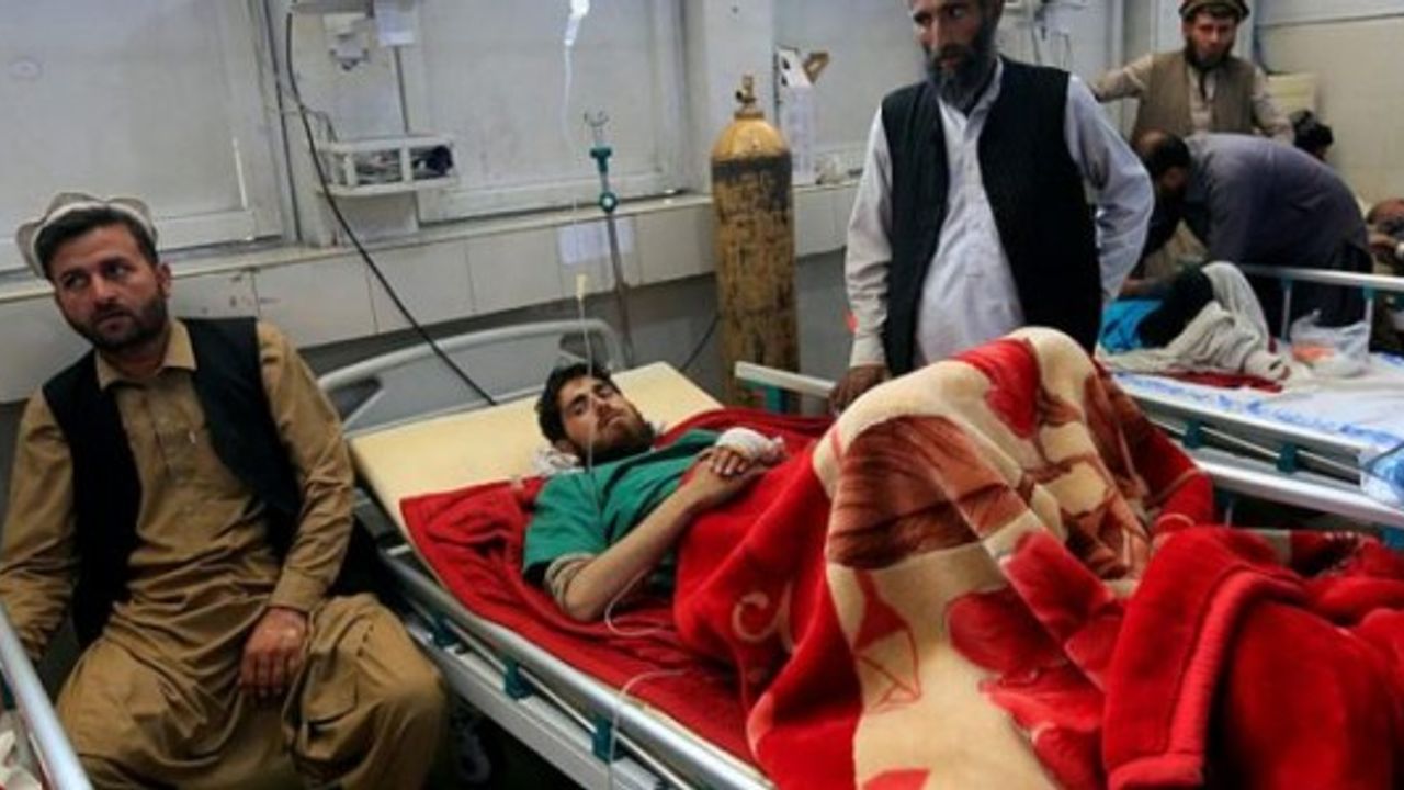 Afganistan'da Tıbbi Malzeme Sıkıntısı Yaşanıyor