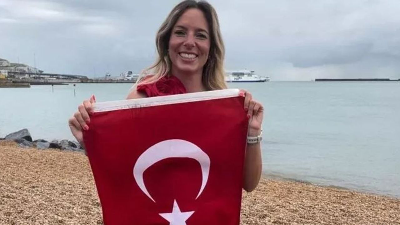 Manş Denizi'ni geçen 5'inci Türk kadını oldu