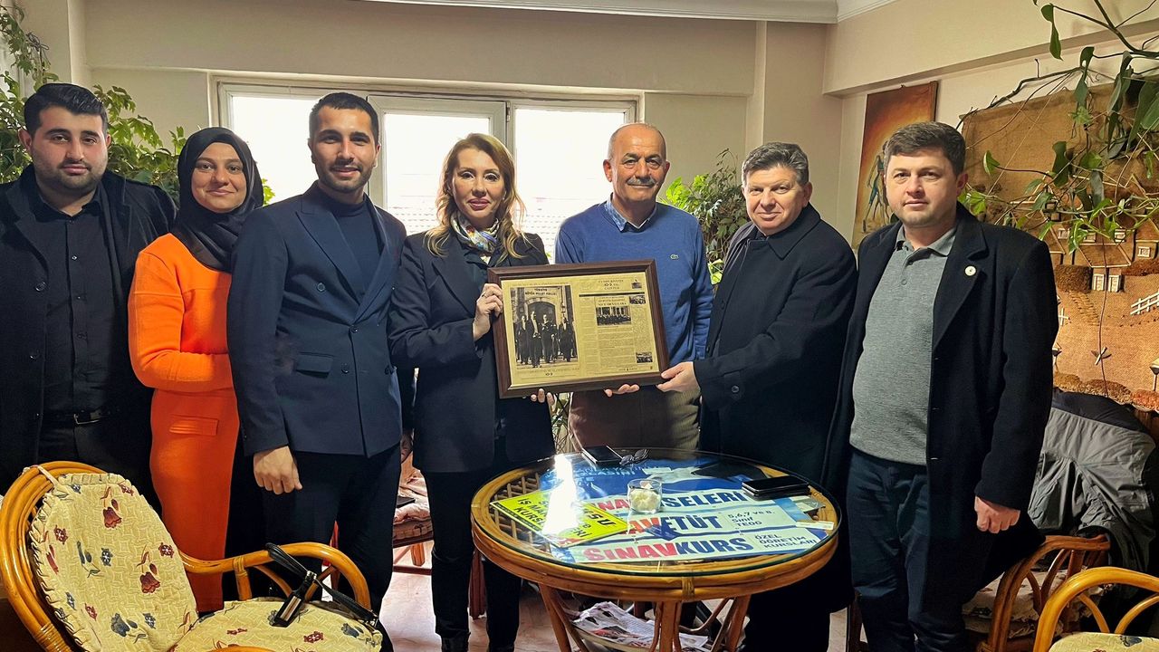 Zafer Partisi İstanbul il Başkanlığı’ndan Sabri ŞENEL‘e anlamlı ziyaret