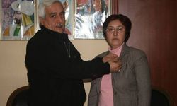 AK Parti'den ihraç edilen bayan belediye başkanı BBP'ye katıldı