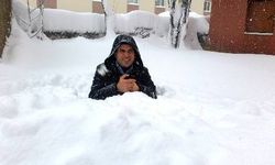 Bitlis kent merkezinde kar kalınlığı 3 metreyi buldu