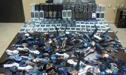 Tarsus'ta yılbaşı gecesi bin 580 adet kaçak cep telefonu ele geçirildi
