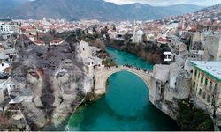 Bosna’da yeleli bir bozkurt
