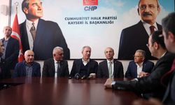 Hulusi Akar, CHP ve İYİ Parti Kayseri il başkanlıklarını ziyaret etti