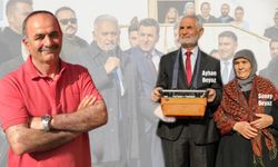 Sabri Şenel’den Ayhan Beyaz’a Övgü Dolu Sözler