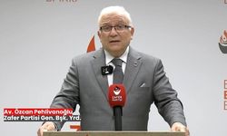 "Özcan Pehlivanoğlu: Parti Değiştiren Siyasetçi Görevinden de Ayrılmalıdır...