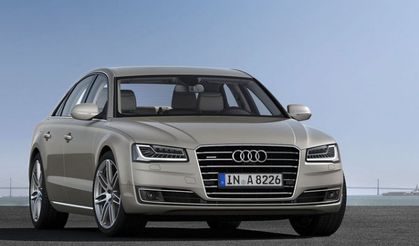  Audi A8 yenilendi