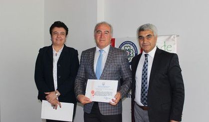 Aşçılık programı öğrencileri, zeytinyağı eğitimi verildi