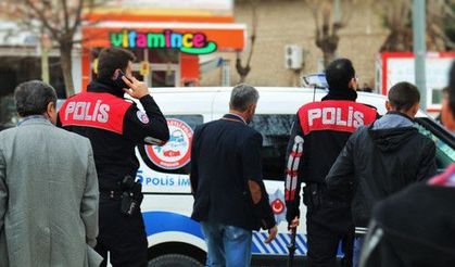 Bıçaklı kavgada 2 kişi yaralandı
