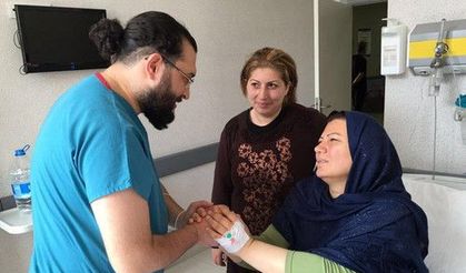 Böbreği kapalı yöntemle alındı
