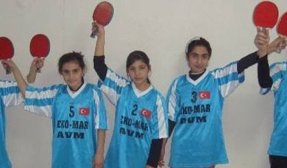 Doğansu Kız YİBO öğrencileri, dersleri kadar sporda da iddialı
