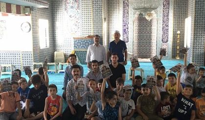 Edirne Ülkü Ocakları Bayram Öncesi Kur'an Kursu Öğrencilerini Ziyaret Etti