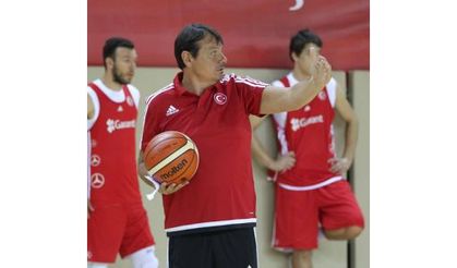 Ergin Ataman: Fransa’yı yenebileceğimizi düşünüyorum