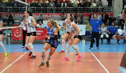 Kadın voleybolda Seramiksan da 1. Lig'e çıktı