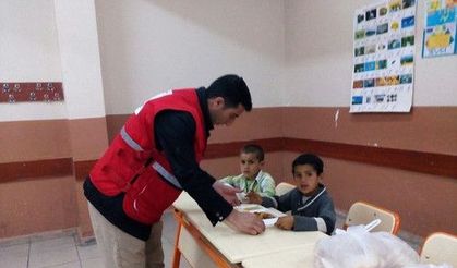 Kızılay'dan selzedelere iftar