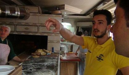 Restoranın bacası tutuşurken pideler pişmeye devam etti