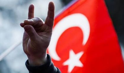 SAMSUN ZİNCİRLERİNİ KIRAMADIĞI SÜRECE O ZİNCİRLER BOĞAZIMIZA DOLANIR OLMUŞ.