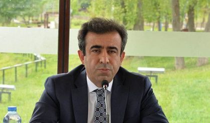 Vali Güzeloğlu, Kartepeli muhtarlar ile bir araya geldi