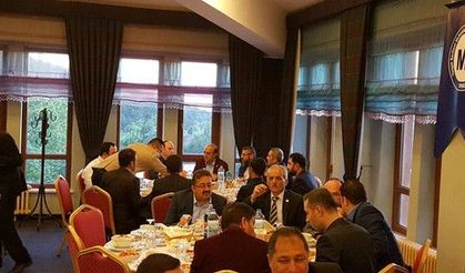 Yozgat SMMMO üyeleri iftarda bir araya geldi