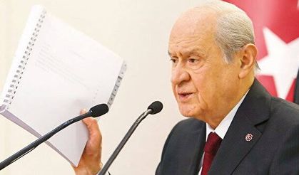 MHP’NİN ANAYASA DEĞİŞİKLİĞİ TEKLİFİNİN AKIBETİ NE OLDU?