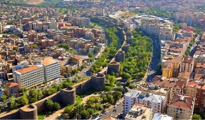 Taviz Tavizi Getirir; Diyarbakır; (Amed!)