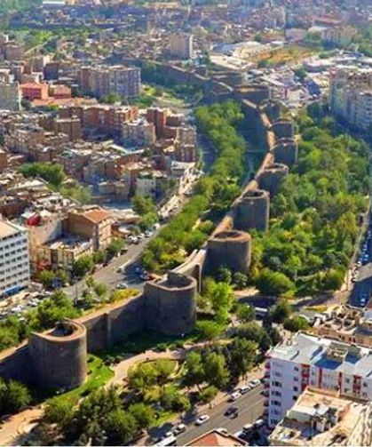 Taviz Tavizi Getirir; Diyarbakır; (Amed!)