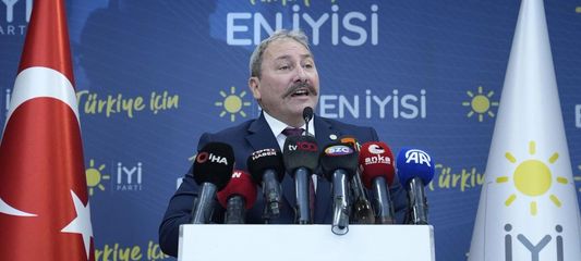 Mehmet Tolga Akalın İYİ Parti'den İstifa Etti