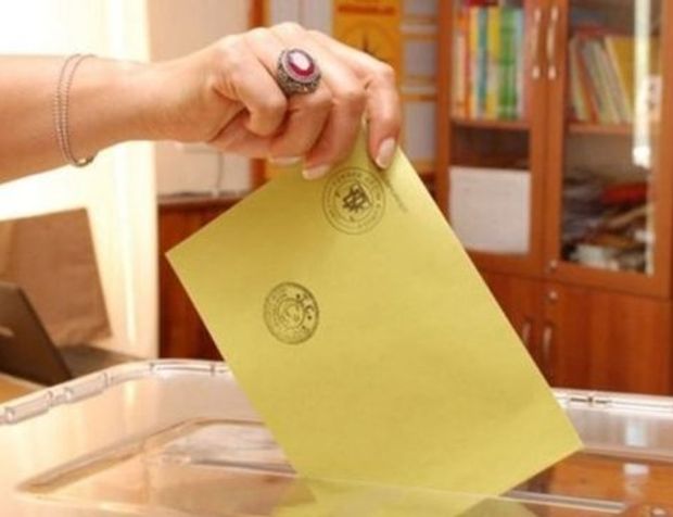 Seçim tarihi açıklandı, gözler YSK'da!
