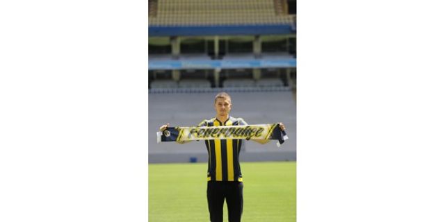 Neustadter'den Fenerbahçe'ye 3 yıllık imza