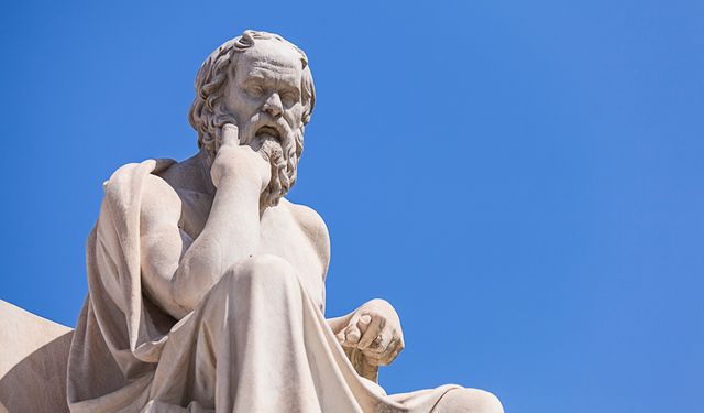 Sokrates; Sorgulanmamış yaşam yaşamaya değmez!