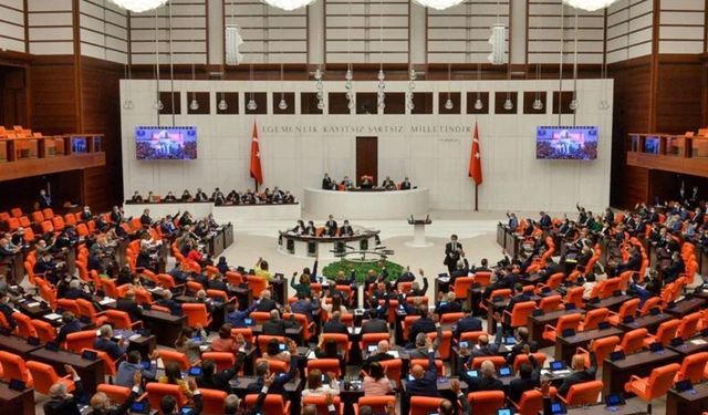 İstanbul Finans Merkezi kanun teklifi komisyonda kabul edildi
