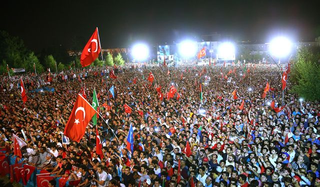 Türk milletine çağrımdır!