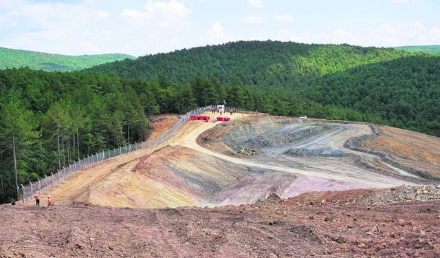 Türkiye’nin yarısı madenlere feda