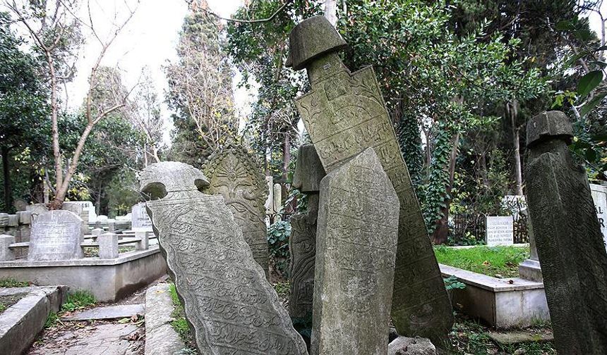Anadolu köylüsünün bırakın mezar taşının okunmasını mezar yeri bile bilinmezdi!