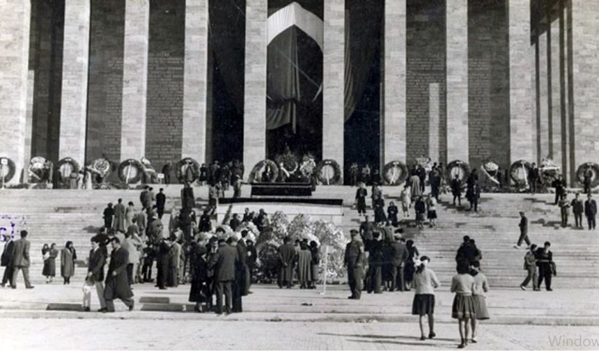 Başbuğ Atatürk’ün ebedi âleme irtihali