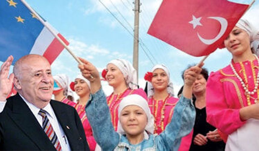 Demirel'in desteğiyle kazanmışlardı! Gökoğuz Türkleri özerkliği kaybetti