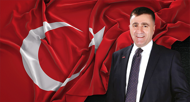 Ertürk Çimen Türk bayrağı